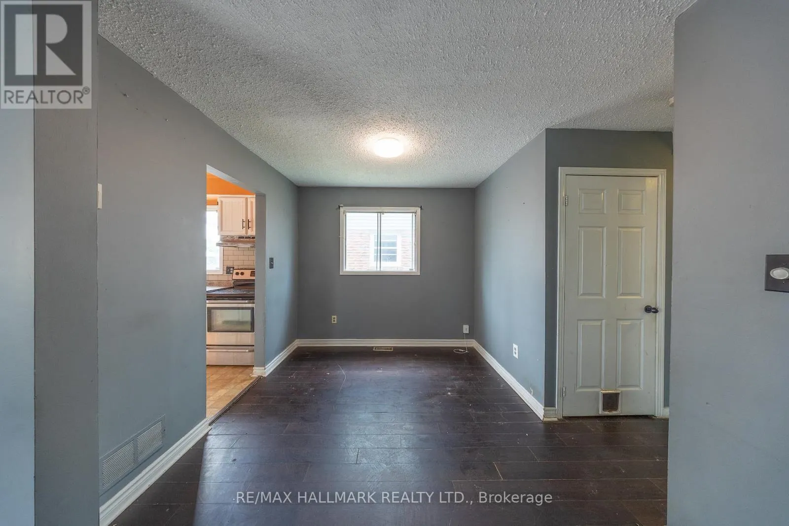 200 ADELE CRESCENT