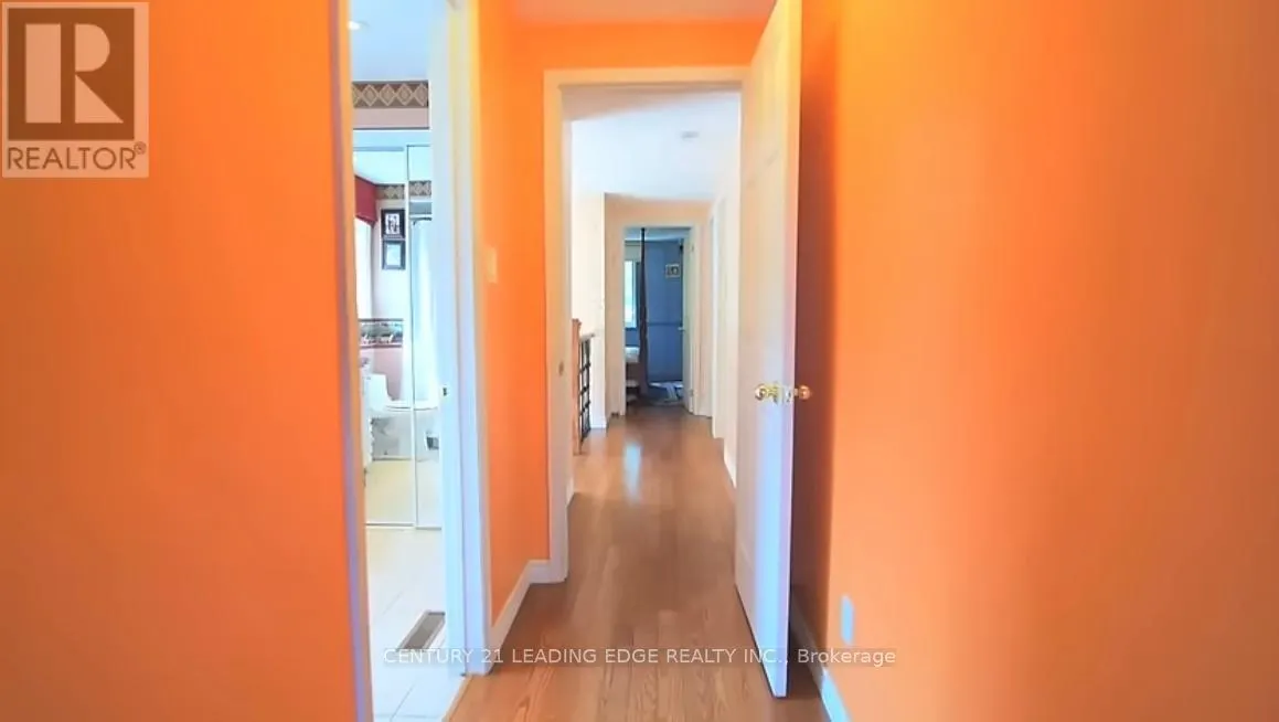 47 HEWITT CRESCENT E