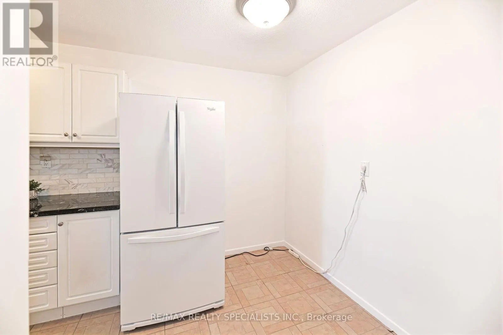 1601 - 270 PALMDALE DRIVE