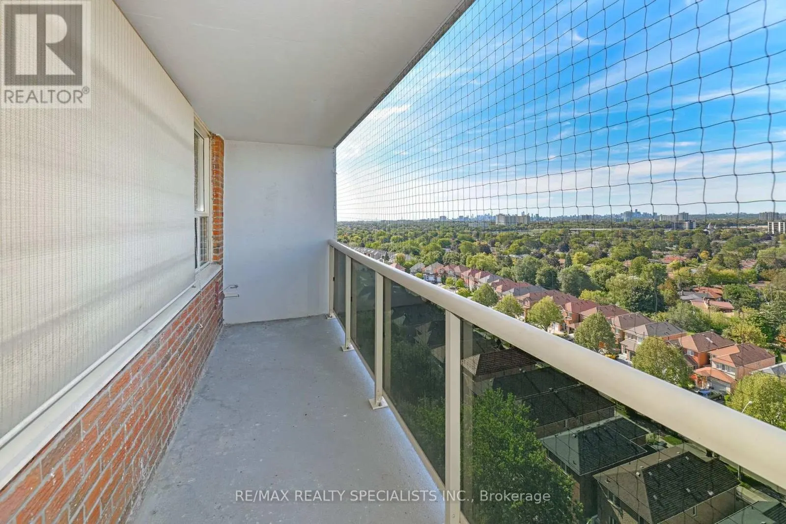 1601 - 270 PALMDALE DRIVE