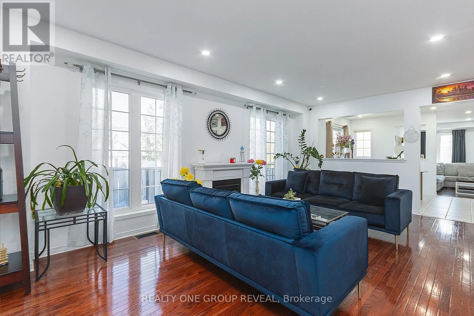 303 PORTE ROAD