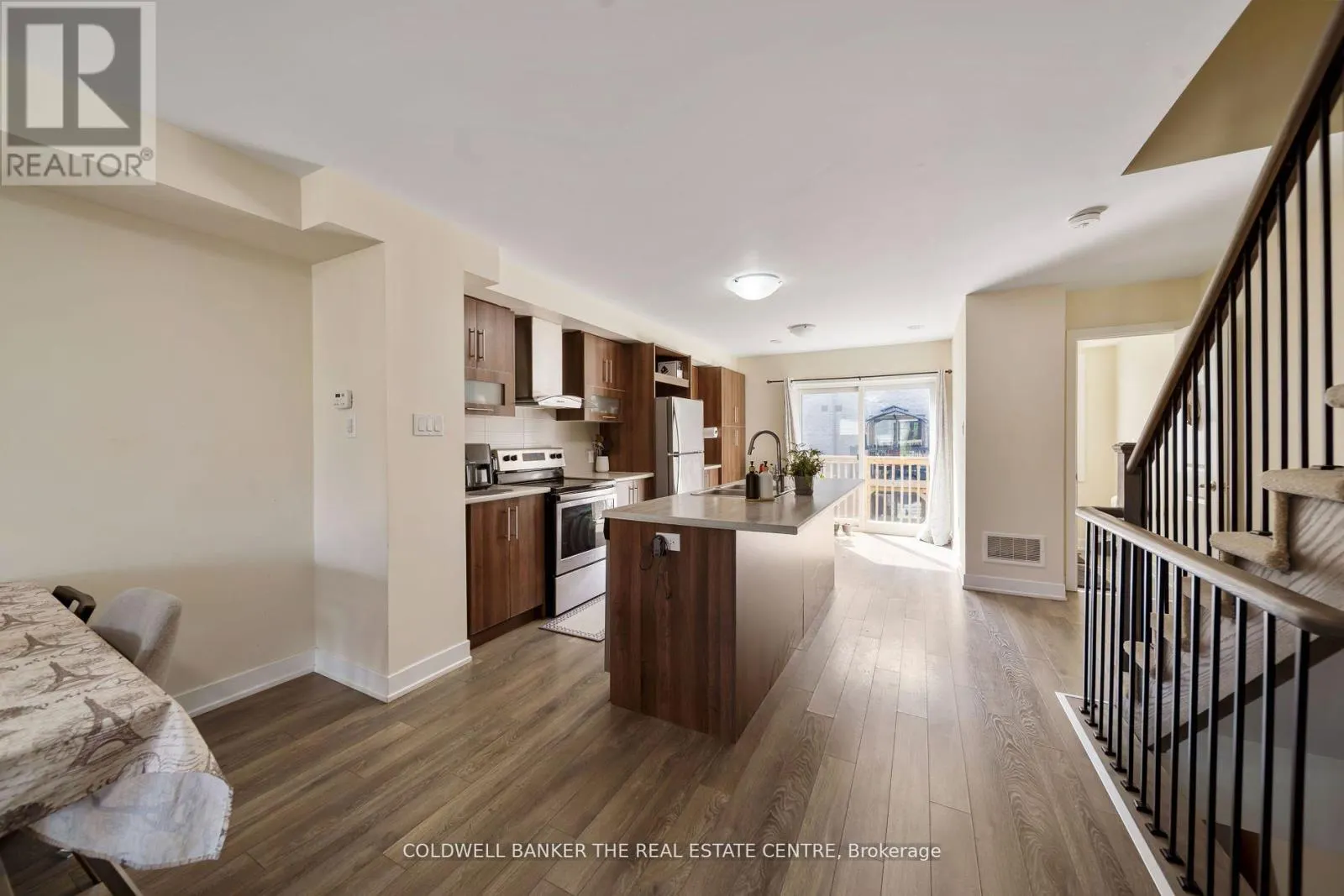 106 - 67 DONALD FLEMING WAY