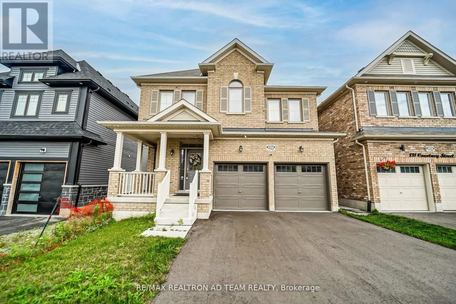 127 COURTNEY STREET