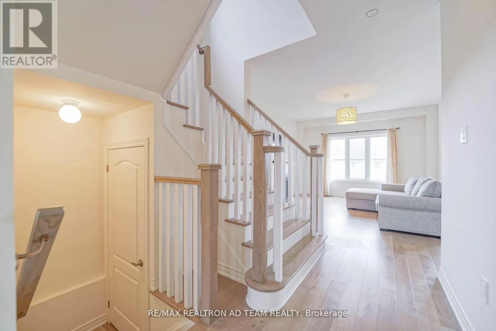 127 COURTNEY STREET