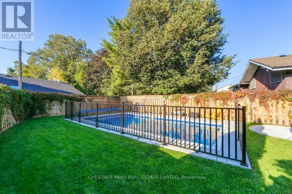 44 BROOKRIDGE DRIVE