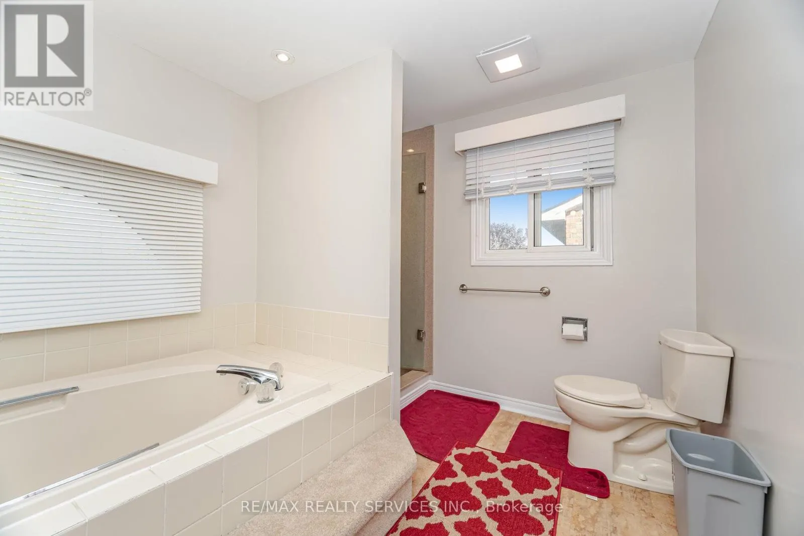 14 MILNER CRESCENT