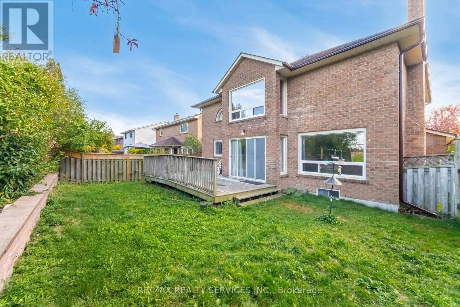 14 MILNER CRESCENT