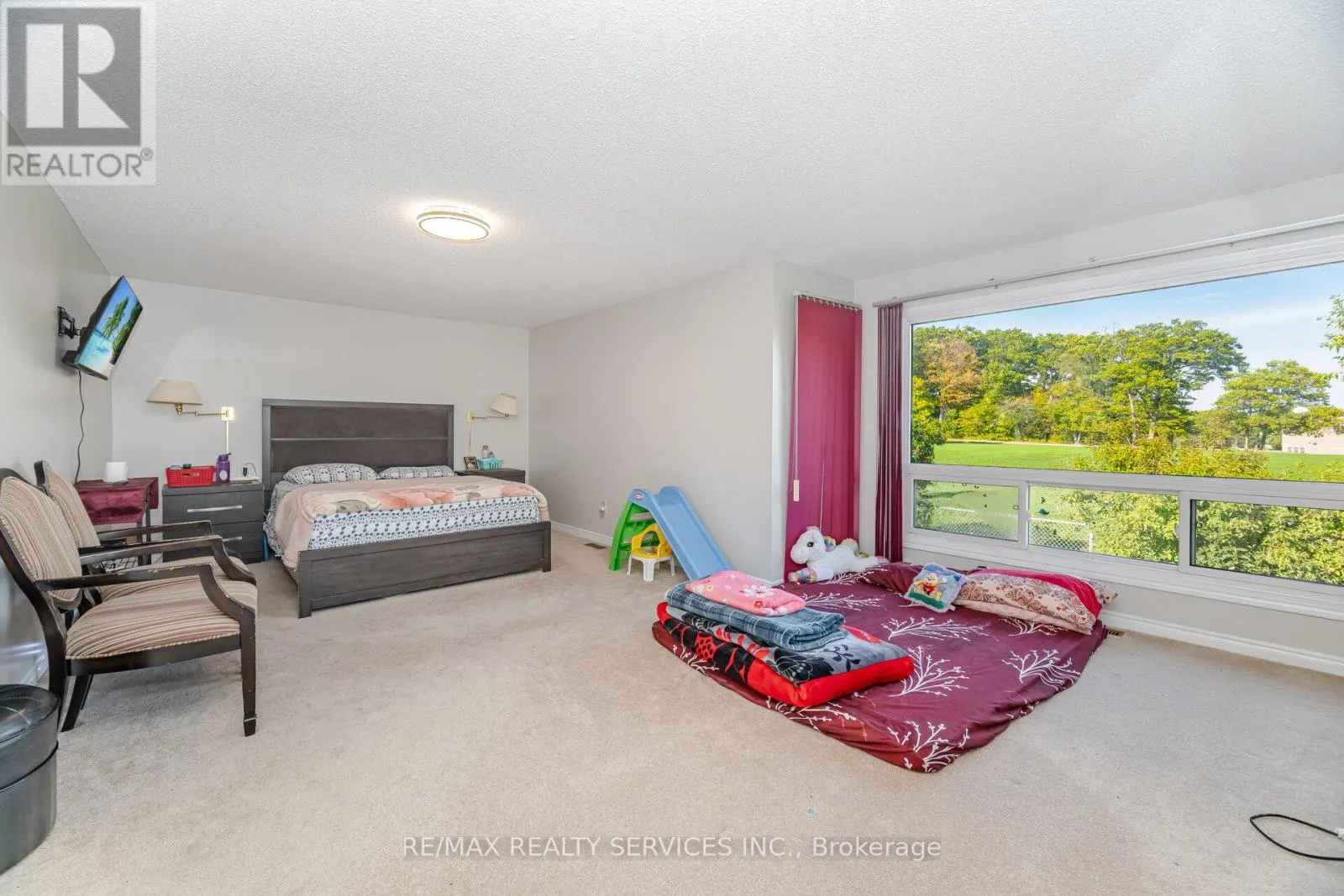 14 MILNER CRESCENT