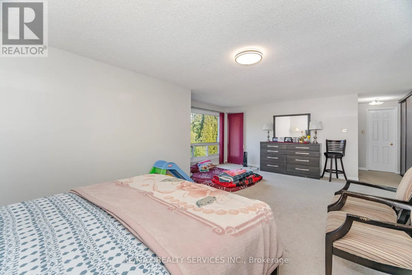 14 MILNER CRESCENT