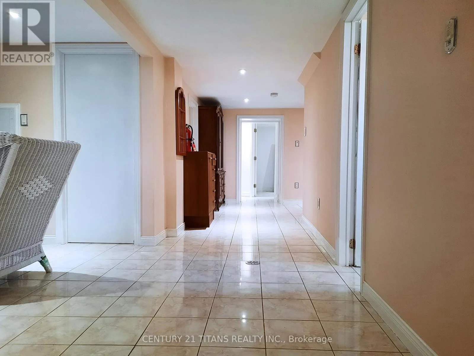 3 SAUGEEN CRESCENT