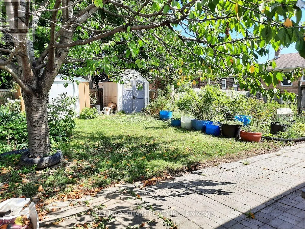3 SAUGEEN CRESCENT