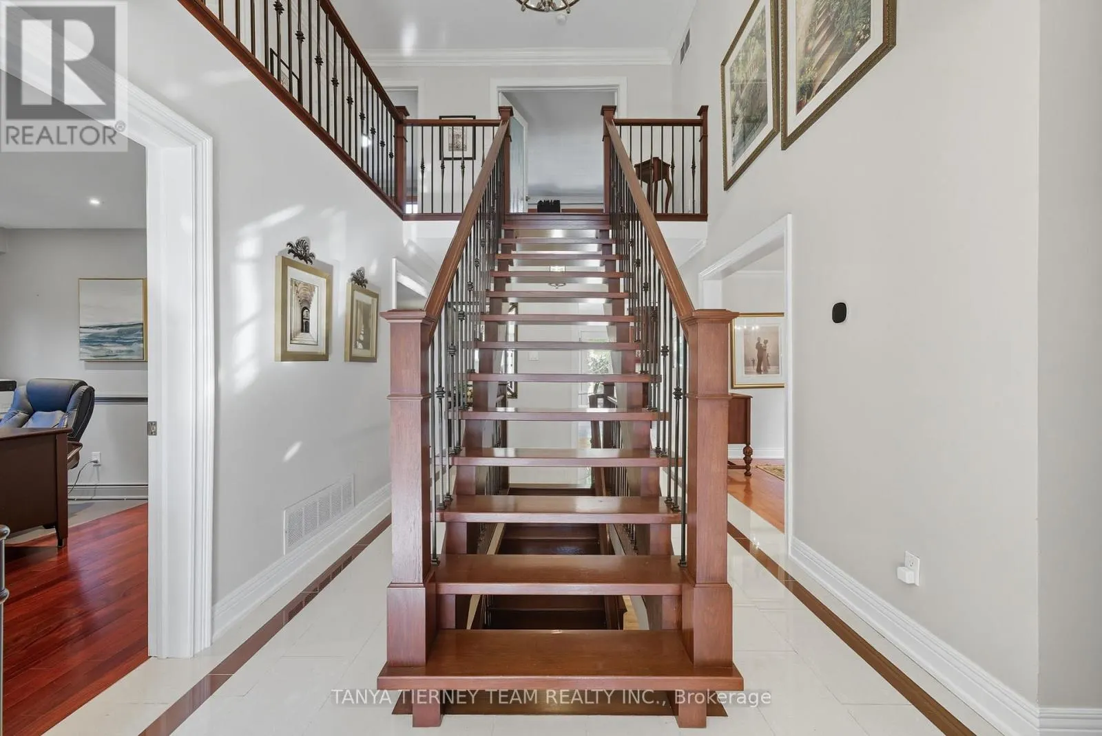 33 SIMMS DRIVE