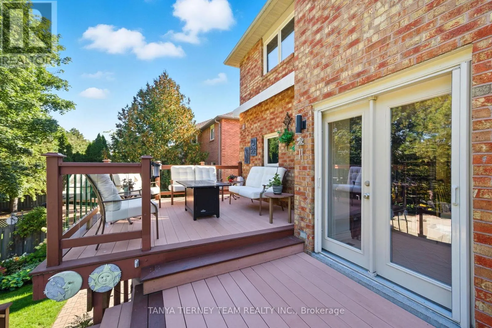 33 SIMMS DRIVE