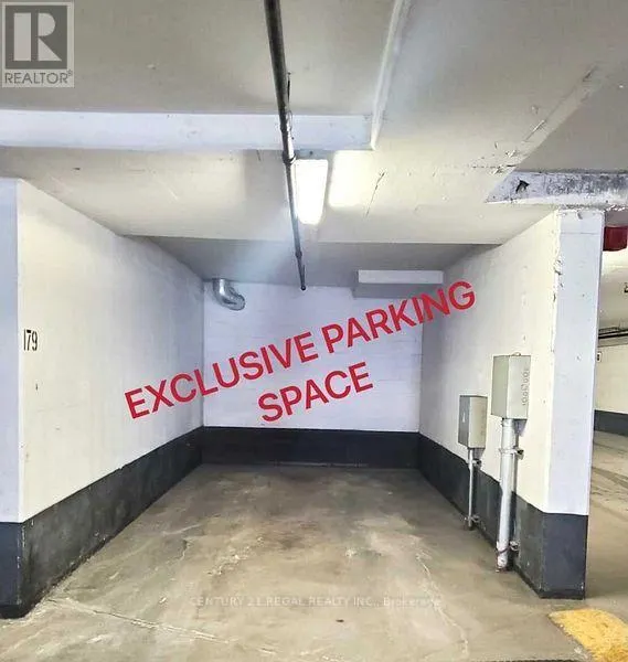 3015 - 38 LEE CENTRE DRIVE