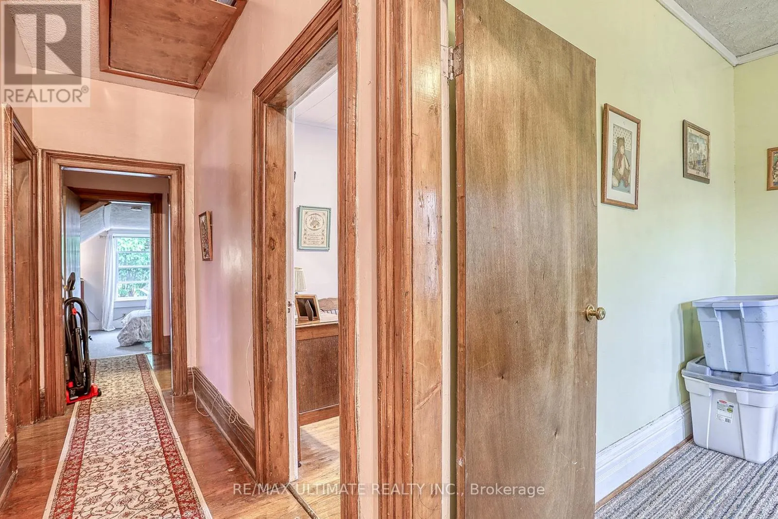 544 BELLAMY ROAD N