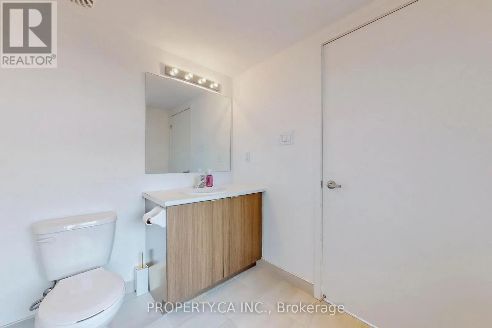 TH-2 - 60 ORCHID PLACE