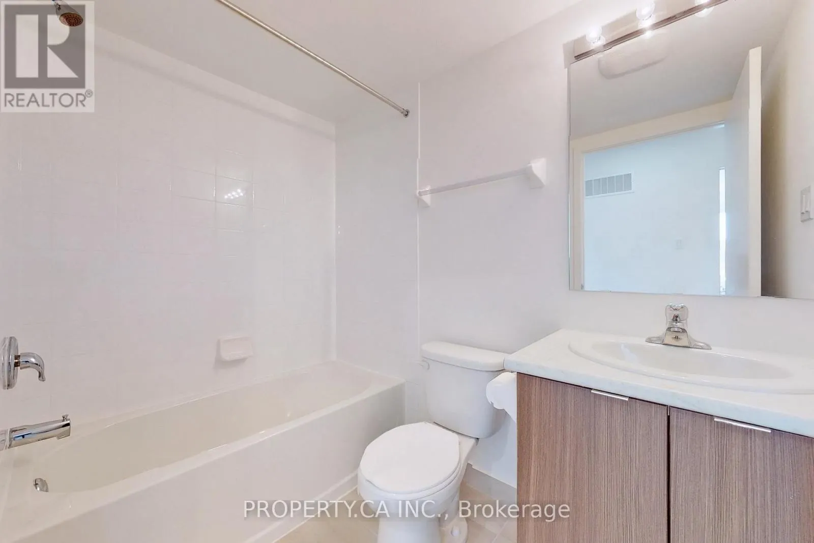 TH-2 - 60 ORCHID PLACE