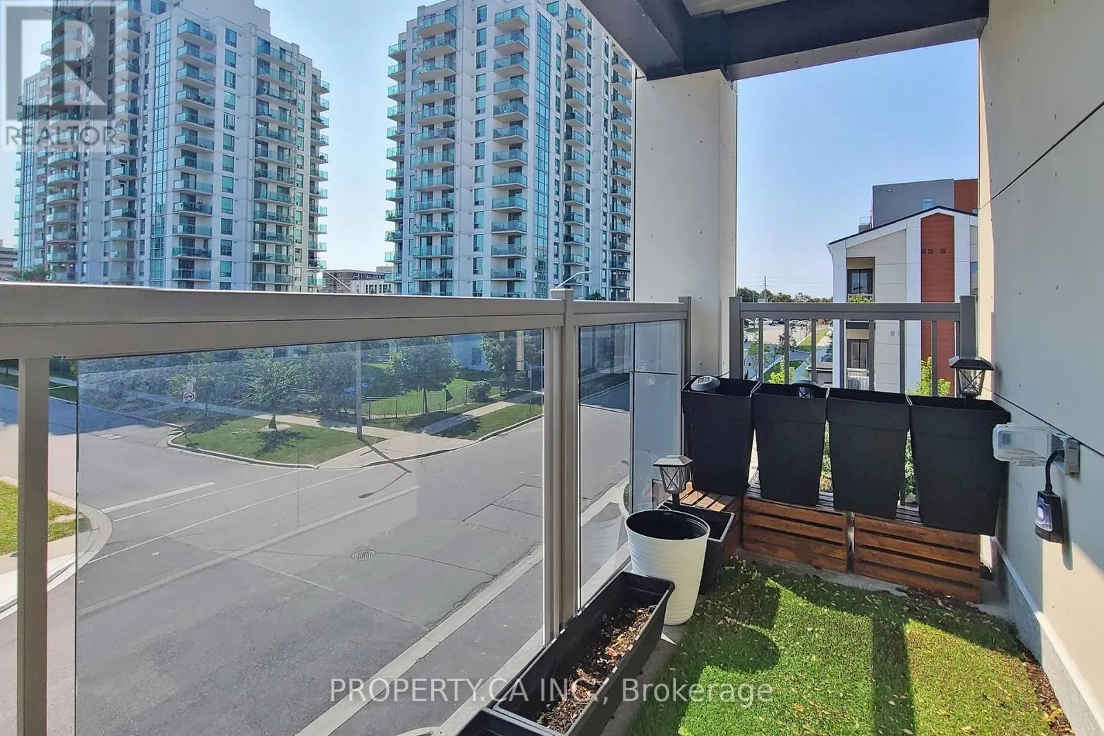 TH-2 - 60 ORCHID PLACE
