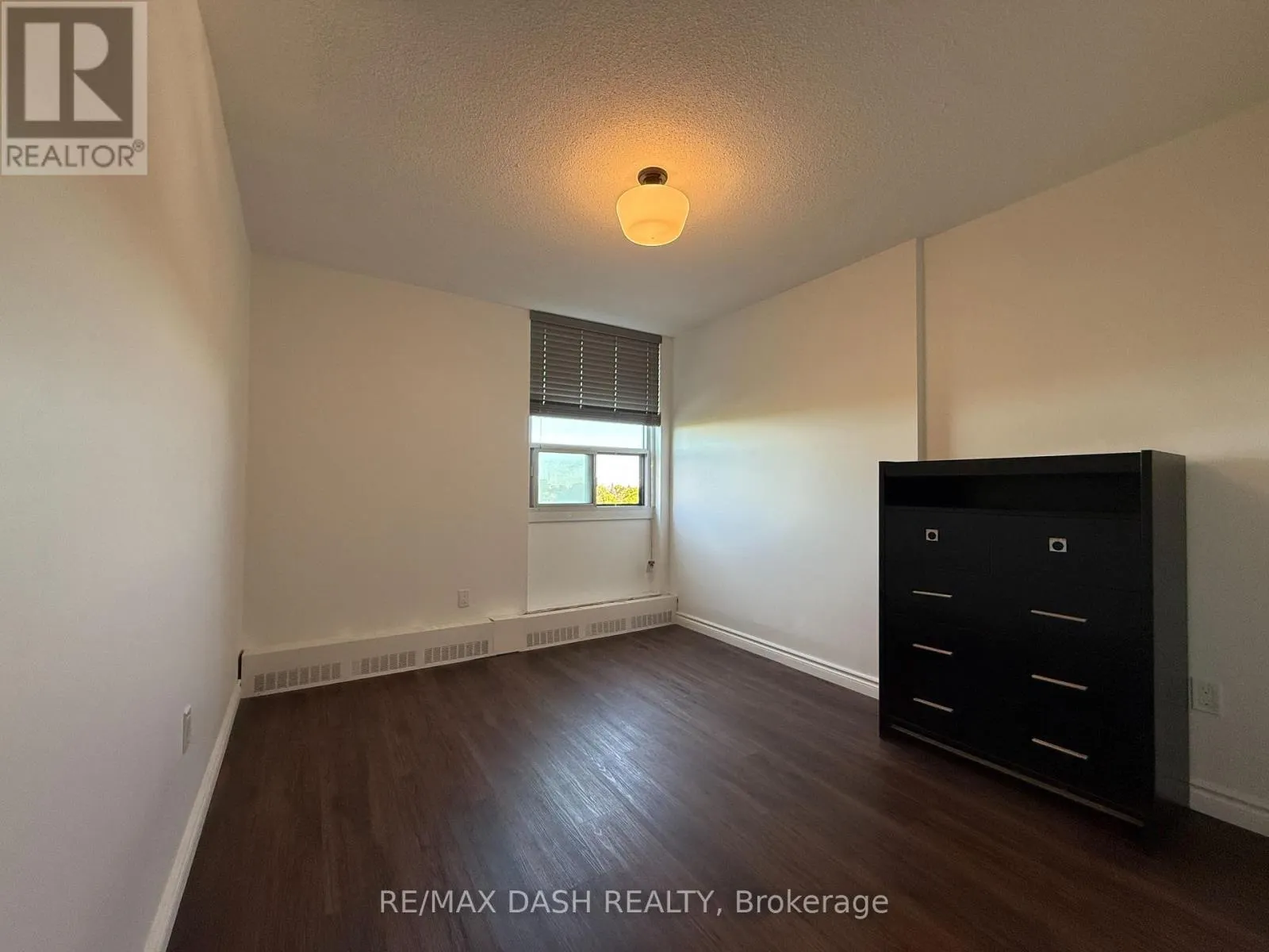 611 - 15 TORRANCE ROAD