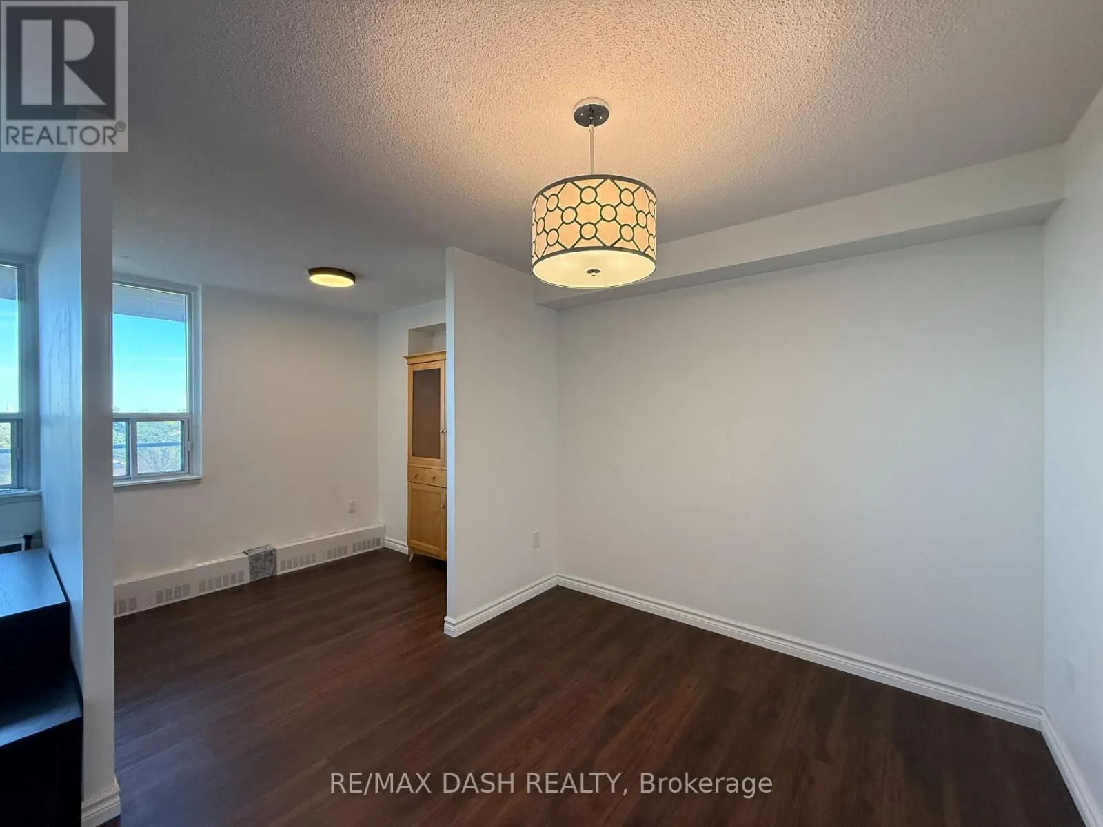611 - 15 TORRANCE ROAD