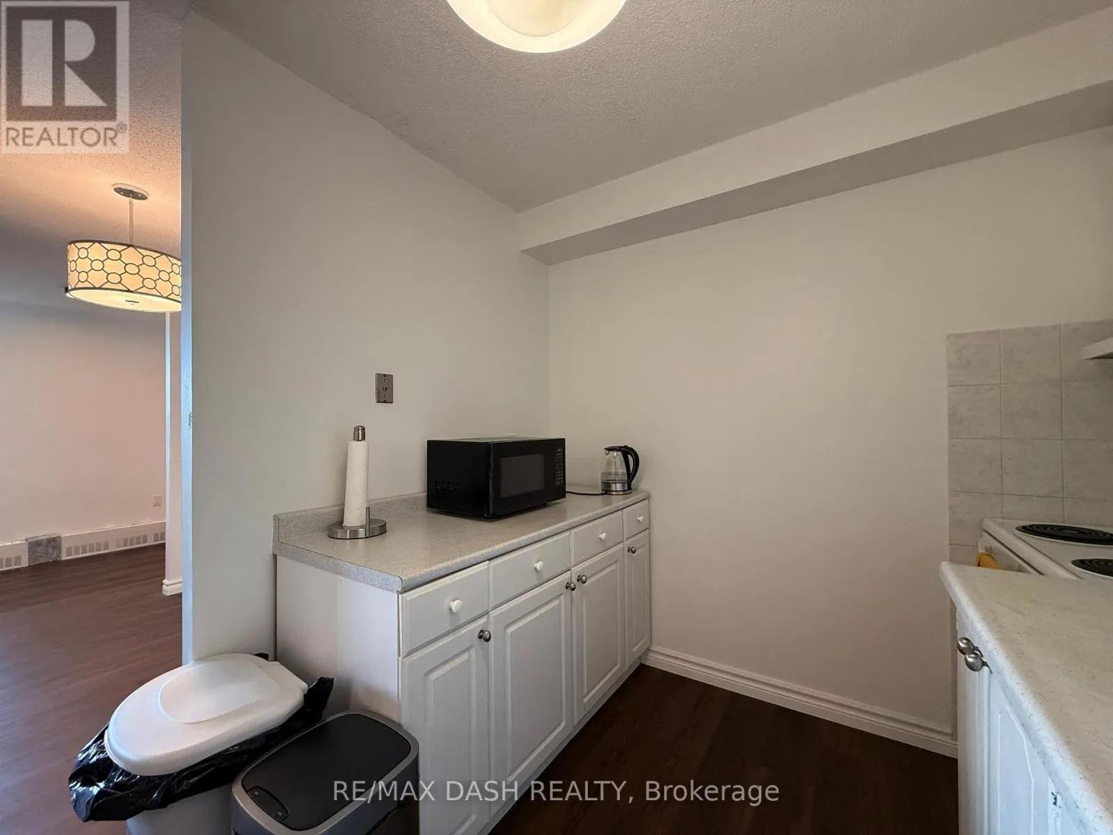 611 - 15 TORRANCE ROAD