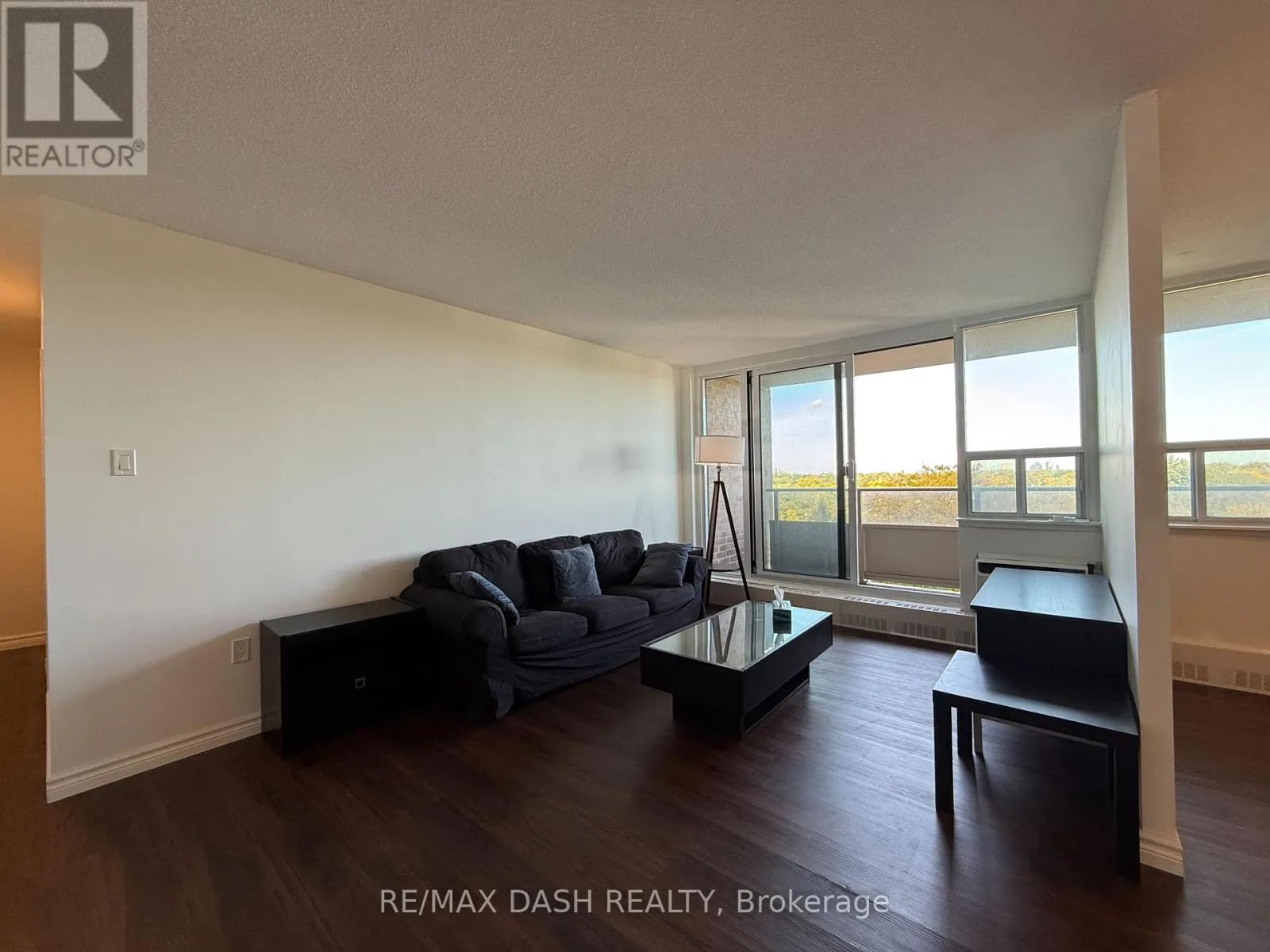 611 - 15 TORRANCE ROAD