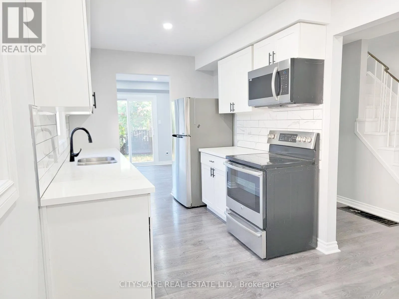 15 HARTSFIELD DRIVE