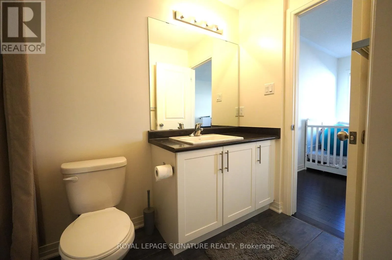 212 LORD ELGIN LANE