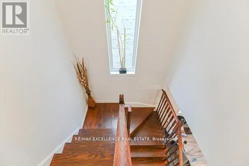 46 LLOYDMINSTER AVENUE
