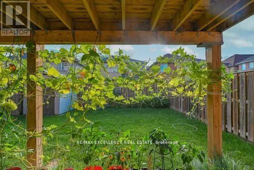 46 LLOYDMINSTER AVENUE