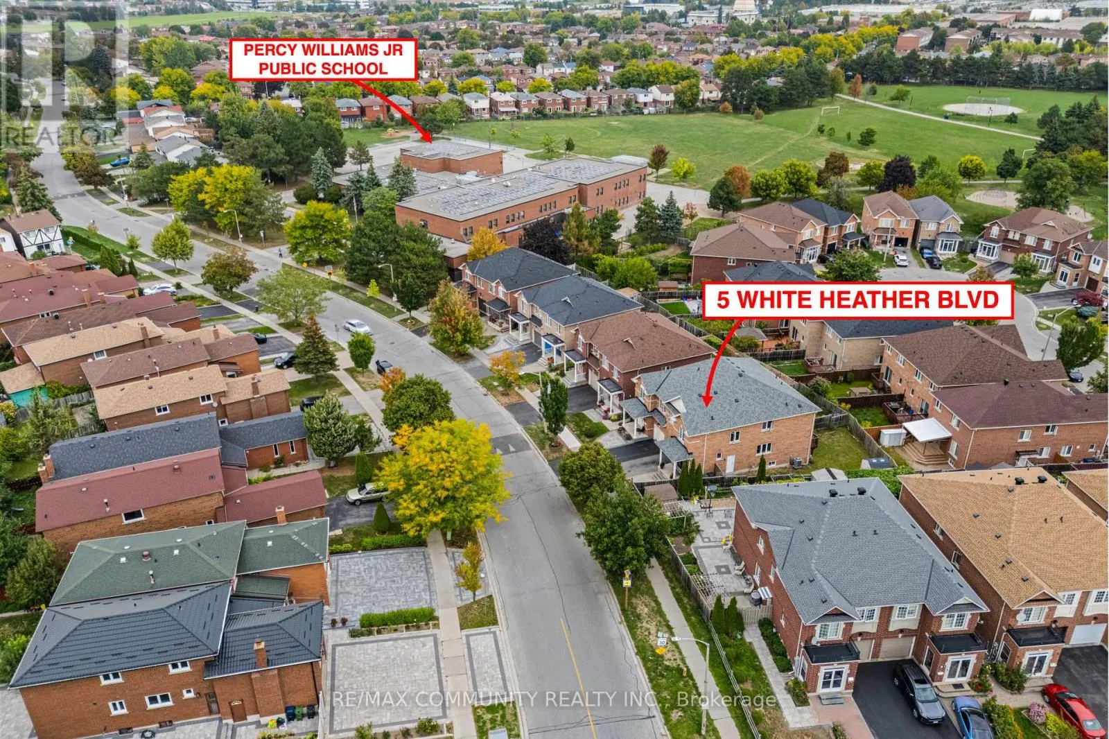 5 WHITE HEATHER BOULEVARD