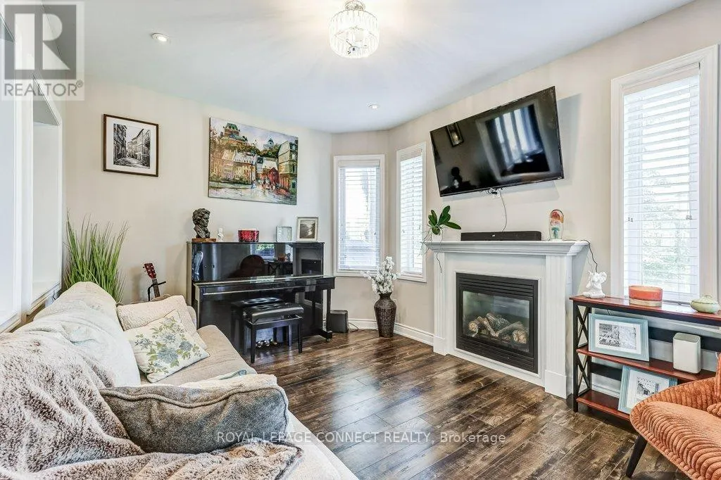 89 JAMES GOVAN DRIVE