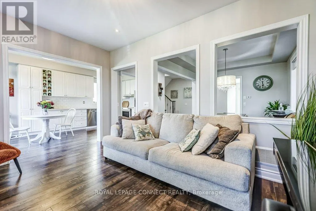 89 JAMES GOVAN DRIVE