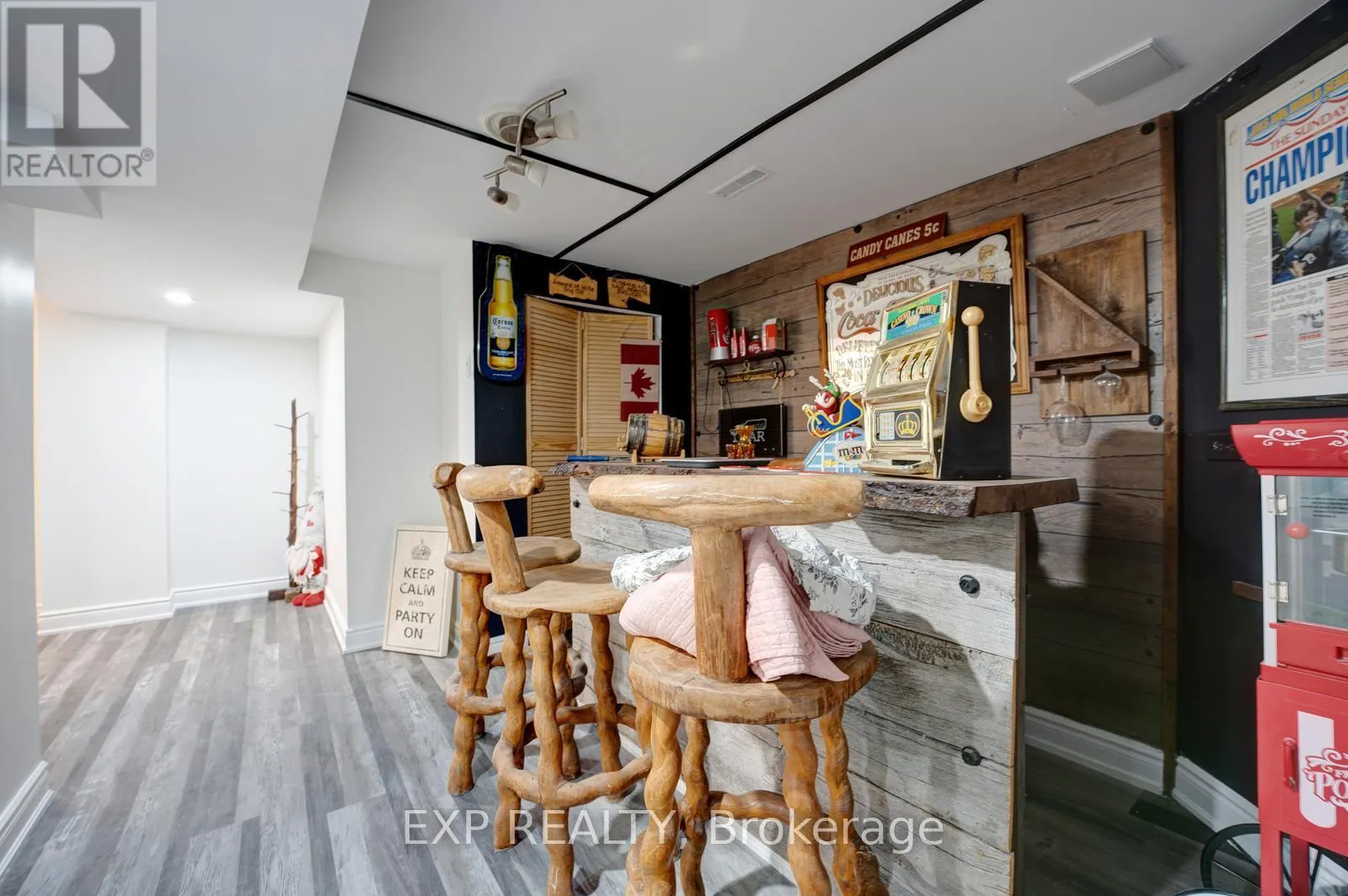 33 HARTRICK PLACE