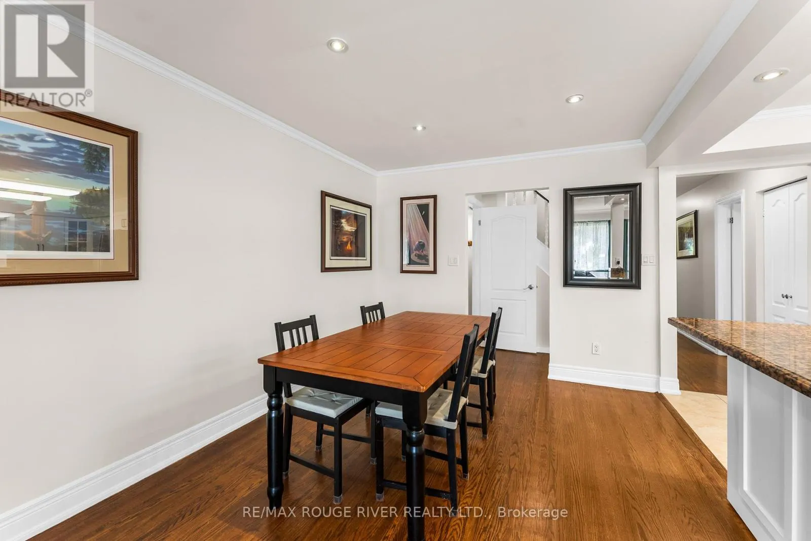 22 TWEEDROCK CRESCENT