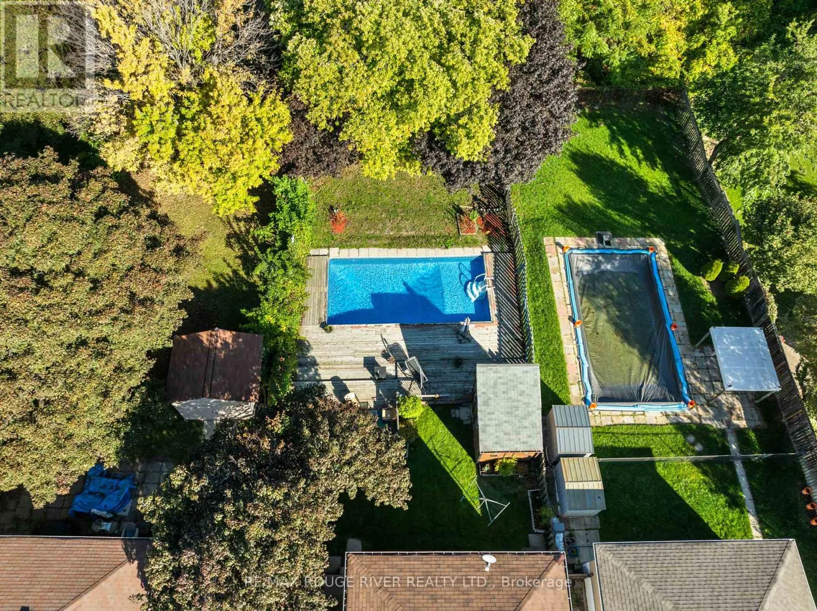 22 TWEEDROCK CRESCENT