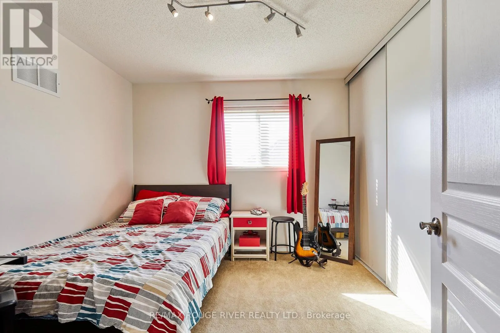 25 CONSTANCE DRIVE