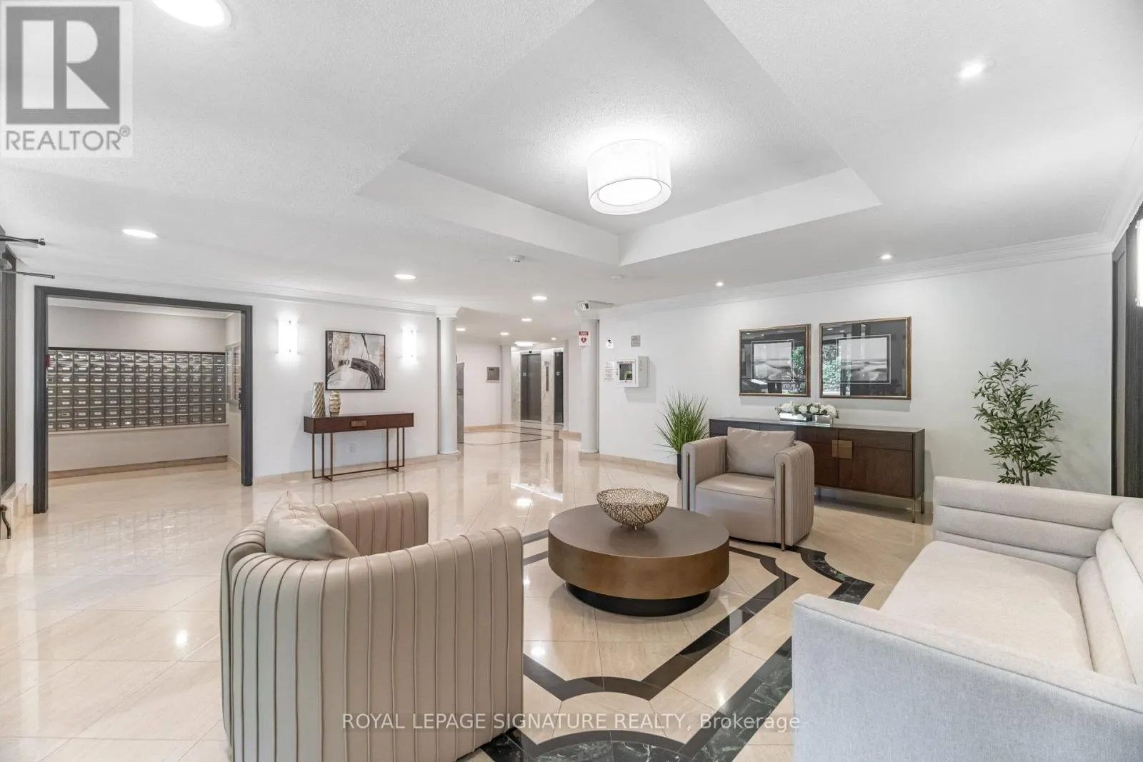 309 - 275 BAMBURGH CIRCLE
