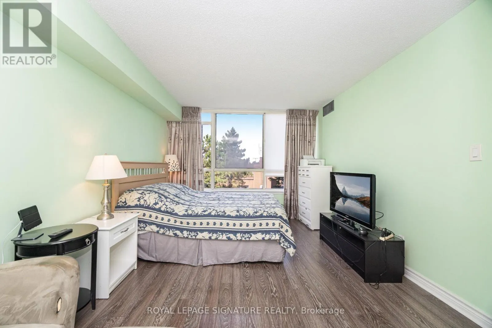 309 - 275 BAMBURGH CIRCLE