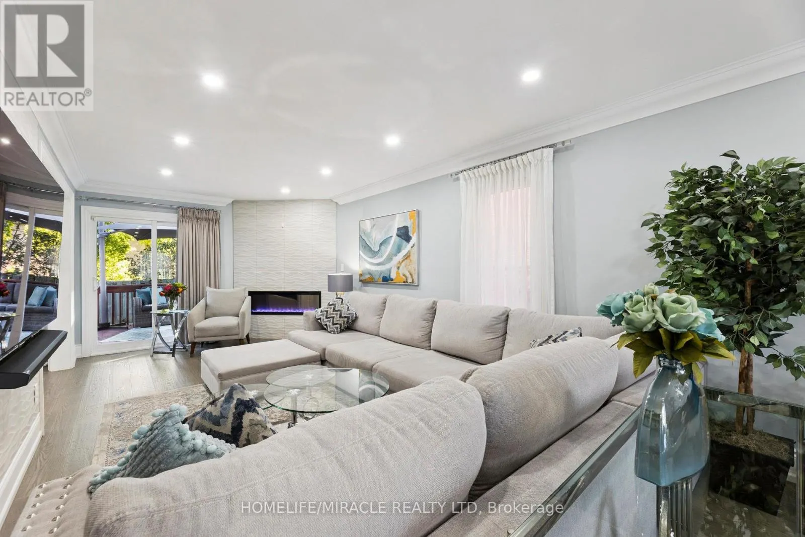 33 RITCHIE AVENUE