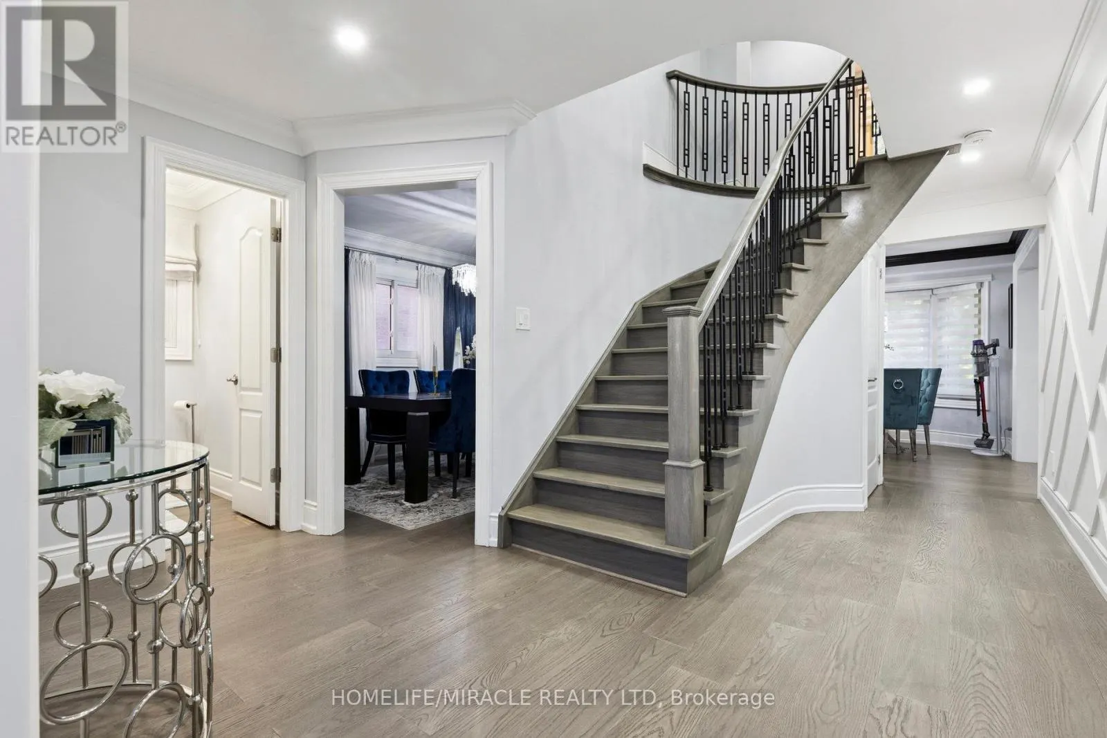 33 RITCHIE AVENUE