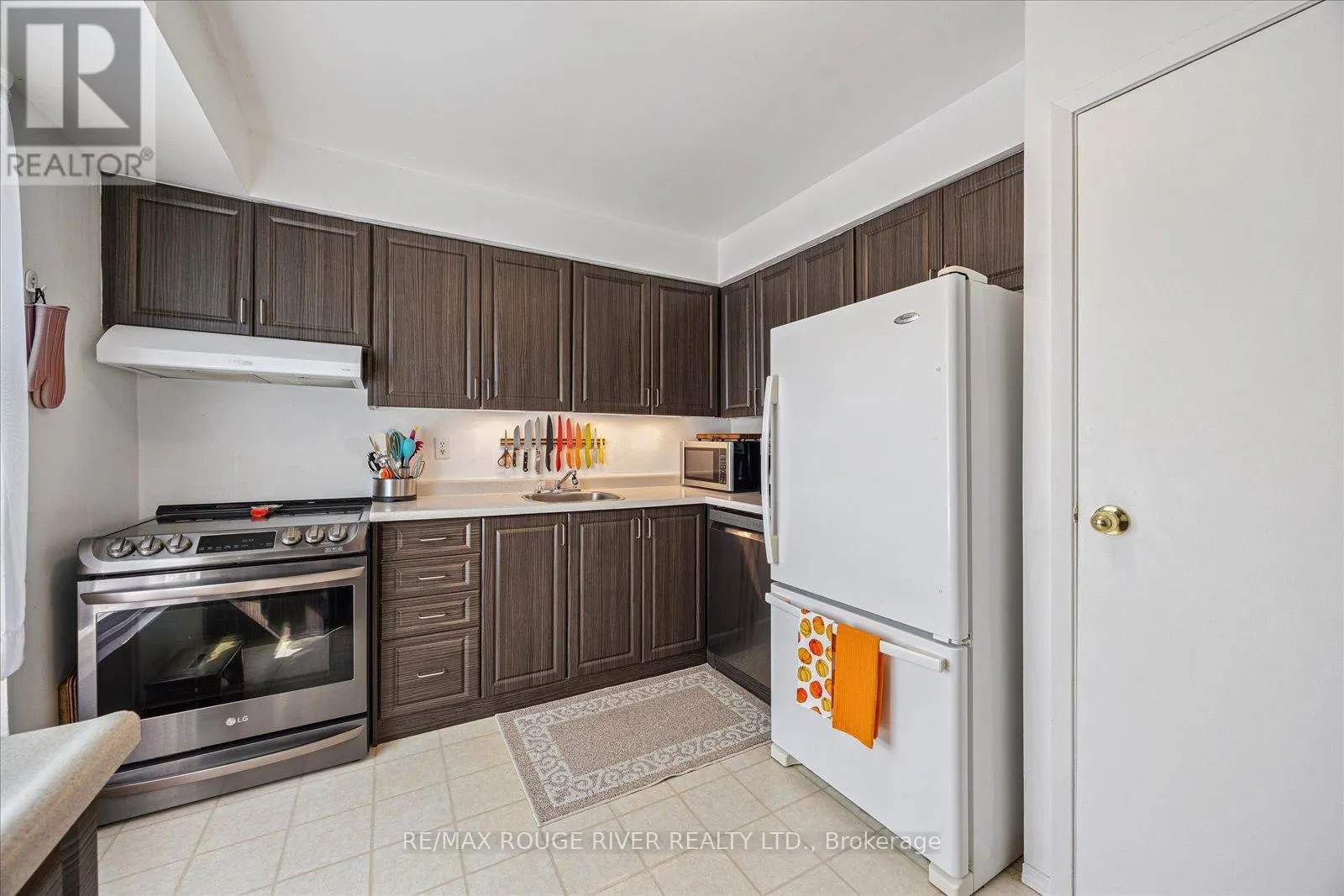 50 - 222 PEARSON STREET