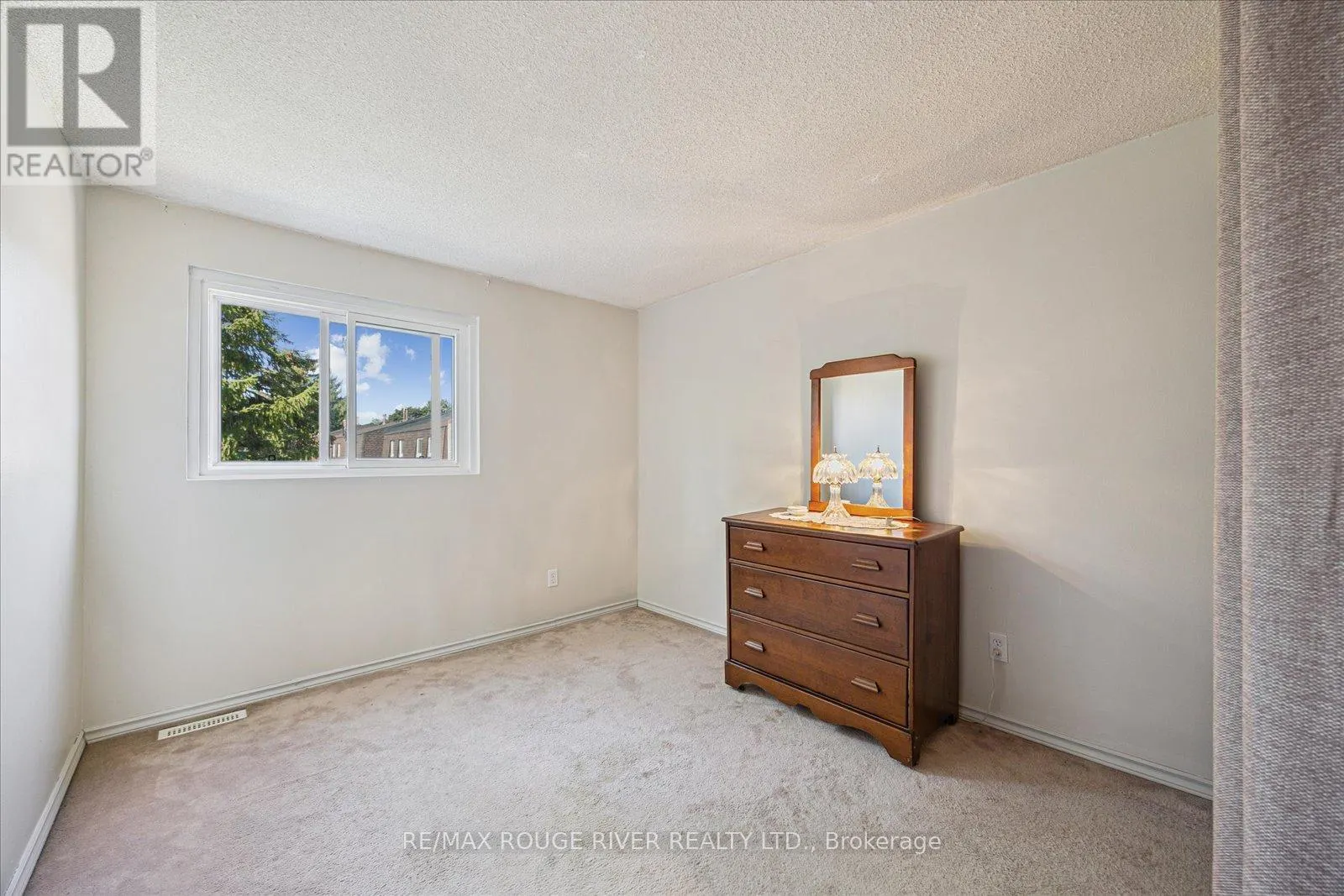 50 - 222 PEARSON STREET