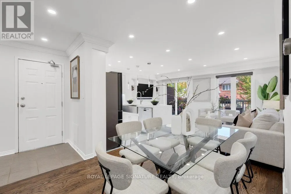 67 - 655C WARDEN AVENUE
