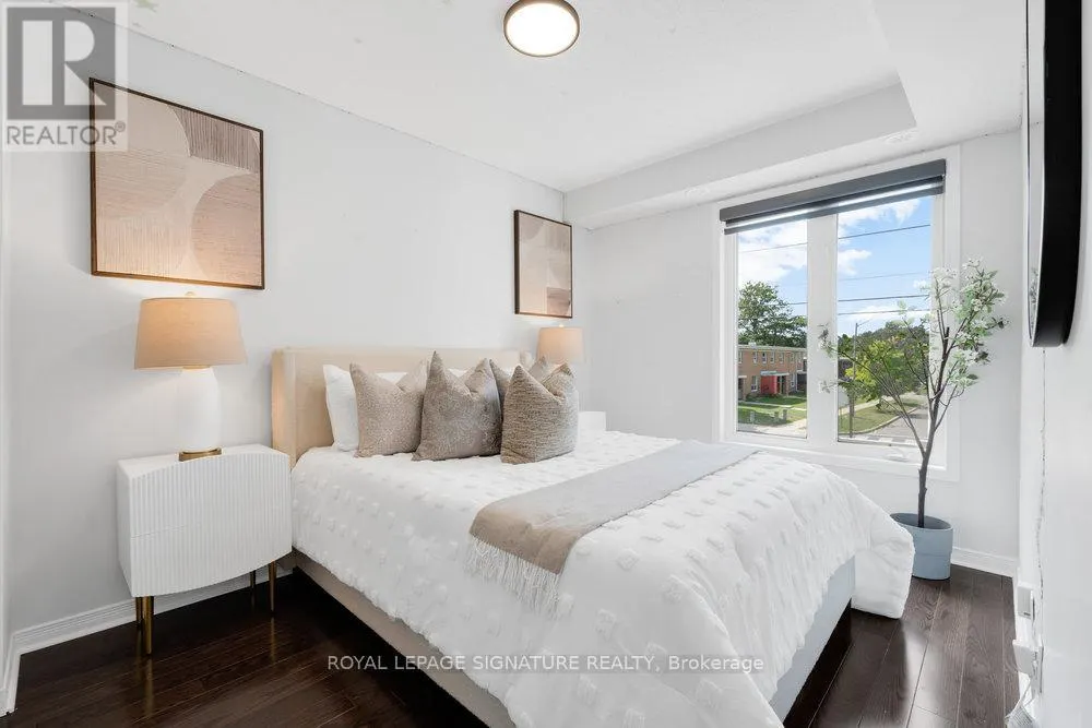67 - 655C WARDEN AVENUE