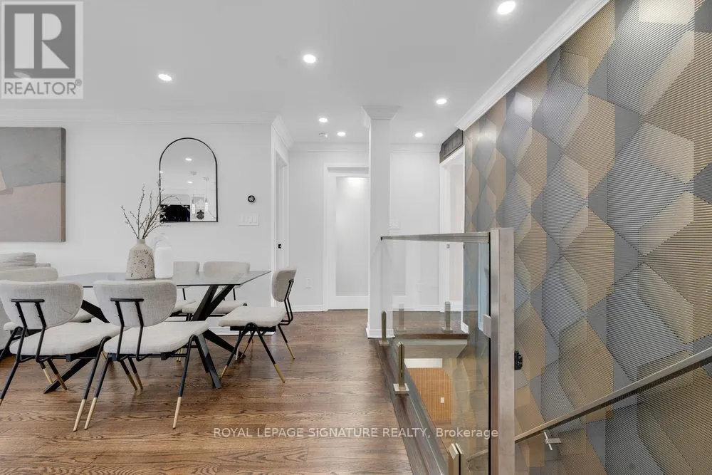67 - 655C WARDEN AVENUE