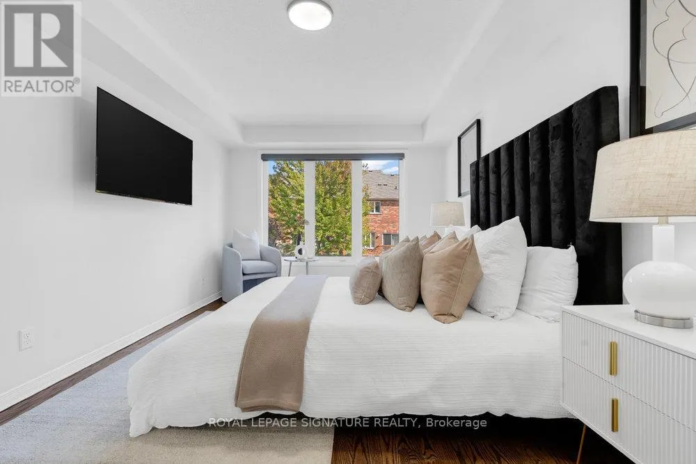 67 - 655C WARDEN AVENUE