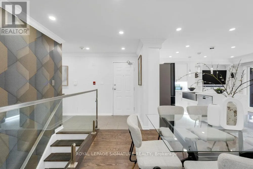 67 - 655C WARDEN AVENUE