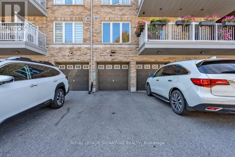 67 - 655C WARDEN AVENUE
