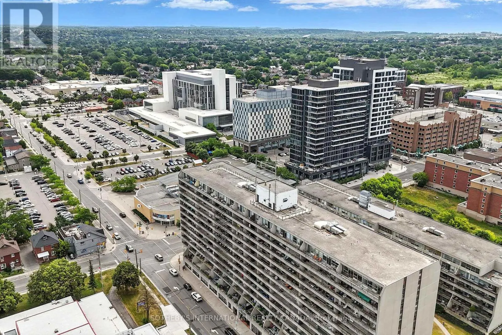 101 - 50 RICHMOND STREET E